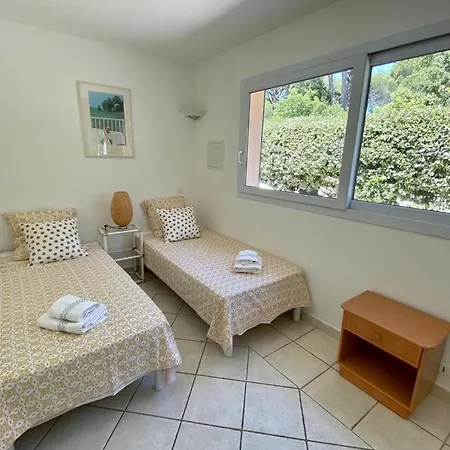 Holiday home Raphael Valescure Piscine Clim Wifi Golf